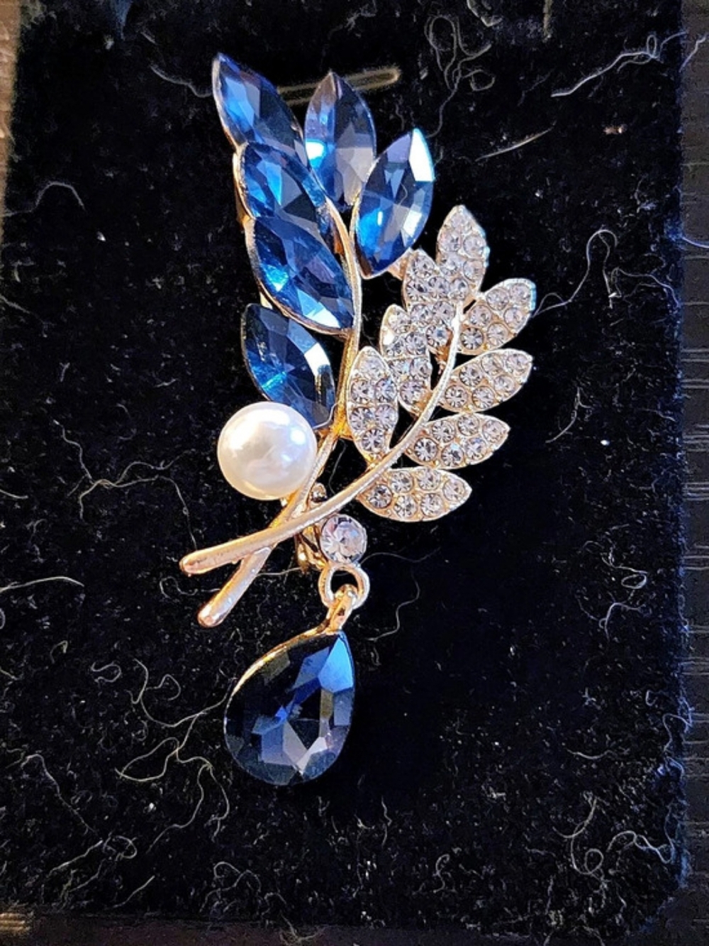 Blue Crystal Floral Brooch Pin